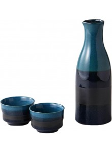 Service à Saké Aoyugasane